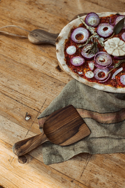 wooden salad spoon - recht